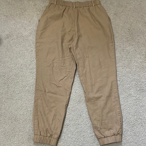 EXPRESS khaki Jogger Pants ! - Picture 2 of 9